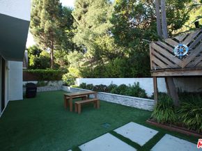 1274 Calle De Sevilla, Pacific Palisades CA 90272