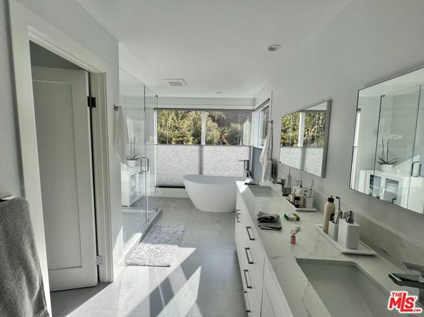 1274 Calle De Sevilla, Pacific Palisades CA 90272