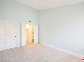 1476 Palisades Drive, Pacific Palisades CA 90272