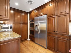 1476 Palisades Drive, Pacific Palisades CA 90272