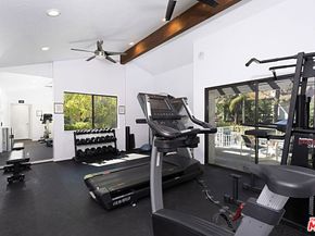 1476 Palisades Drive, Pacific Palisades CA 90272