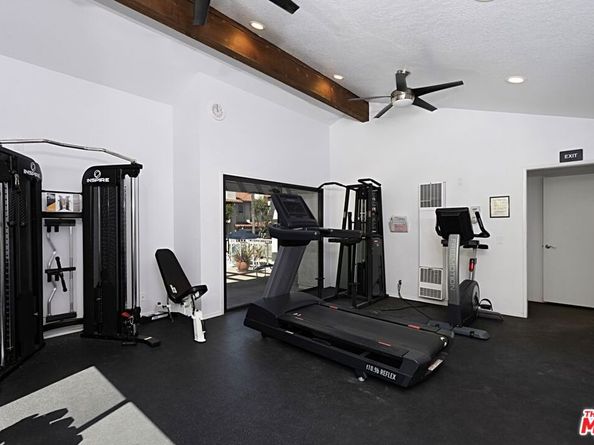 1476 Palisades Drive, Pacific Palisades CA 90272