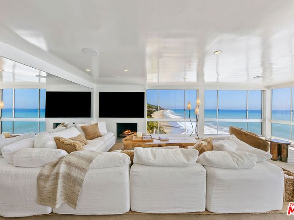 22548 PACIFIC COAST Highway 311, Malibu CA 90265