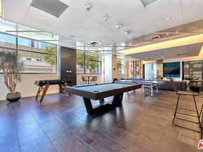 400 S Broadway 828, Los Angeles CA 90013