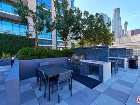 400 S Broadway 828, Los Angeles CA 90013