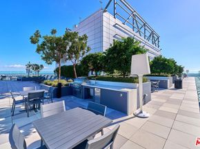 400 S Broadway 828, Los Angeles CA 90013