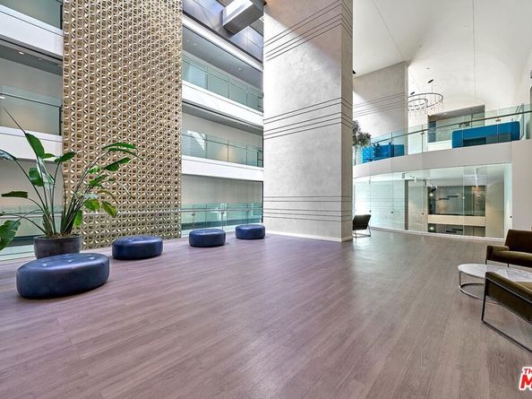 400 S Broadway 828, Los Angeles CA 90013