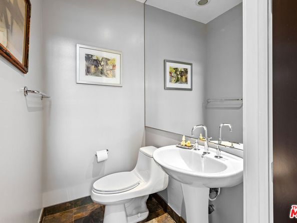 5300 Playa Vista Drive 12, Playa Vista CA 90094