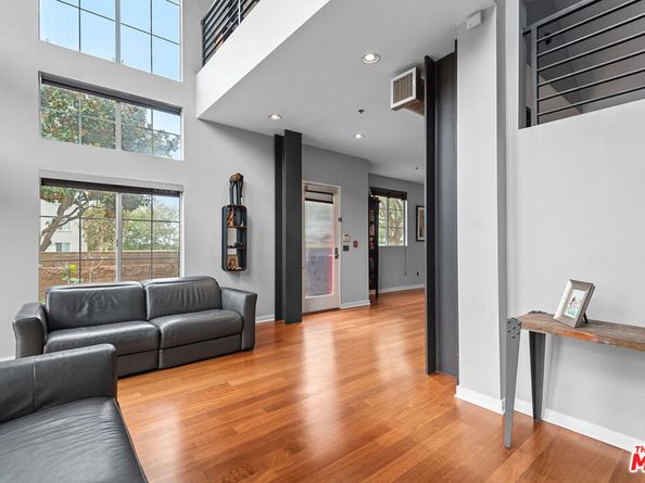 5300 Playa Vista Drive 12, Playa Vista CA 90094