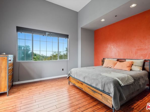 5300 Playa Vista Drive 12, Playa Vista CA 90094