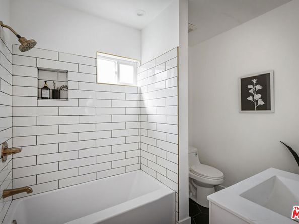 1401 Allison Avenue, Los Angeles CA 90026