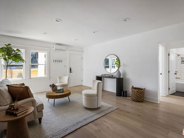 1401 Allison Avenue, Los Angeles CA 90026