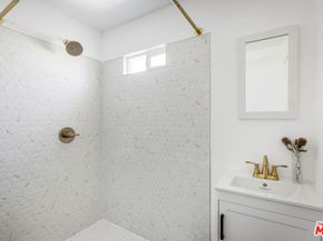 1401 Allison Avenue, Los Angeles CA 90026