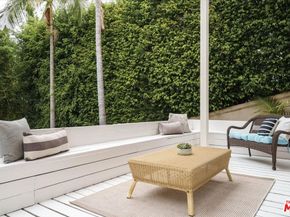 4189 Holly Knoll Drive, Los Angeles CA 90027