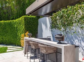 1740 Bel Air Road, Los Angeles CA 90077