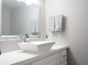5644 Etiwanda Avenue 7, Tarzana CA 91356