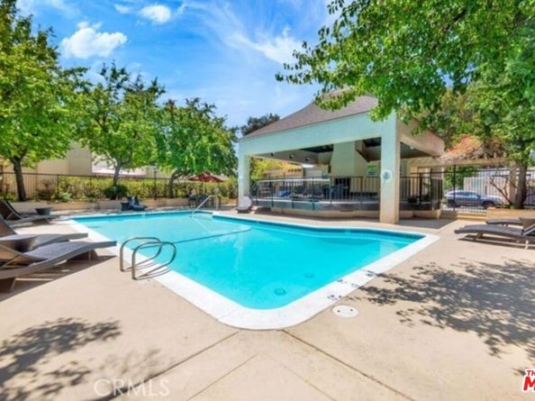 5644 Etiwanda Avenue 7, Tarzana CA 91356