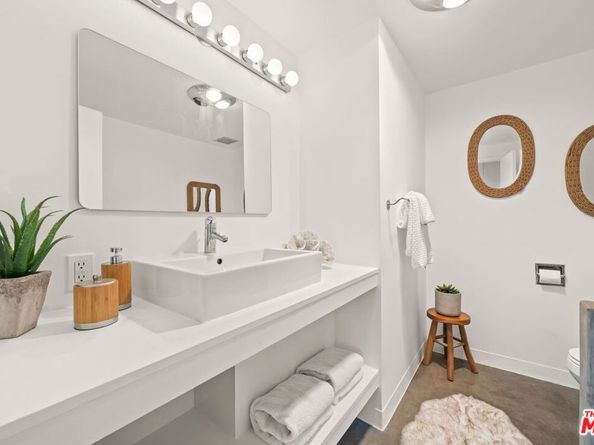 4411 Los Feliz Boulevard 508, Los Angeles CA 90027