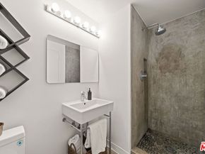 4411 Los Feliz Boulevard 508, Los Angeles CA 90027