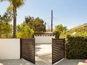 1275 N Craig Avenue, Pasadena CA 91104