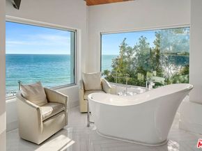 17405 Castellammare Drive, Pacific Palisades CA 90272