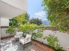 1700 Palisades Drive, Pacific Palisades CA 90272
