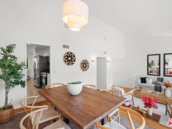1700 Palisades Drive, Pacific Palisades CA 90272