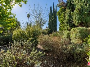 20307 Mobile Street, Winnetka CA 91306