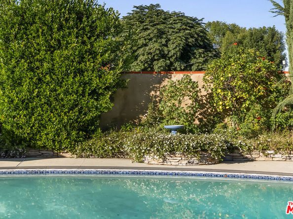 20307 Mobile Street, Winnetka CA 91306