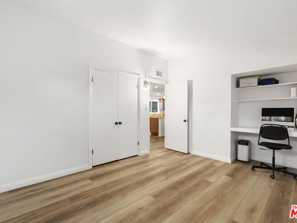 20307 Mobile Street, Winnetka CA 91306