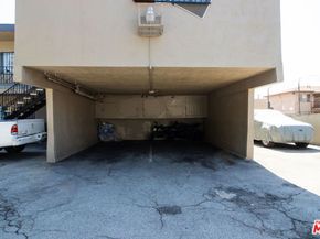 820 -824 W 95th Street, Los Angeles CA 90044