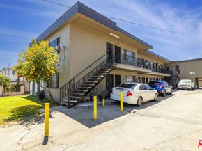 820 -824 W 95th Street, Los Angeles CA 90044