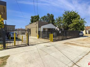 820 -824 W 95th Street, Los Angeles CA 90044