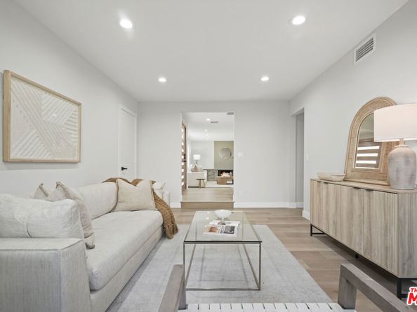 19009 Celtic Street, Porter Ranch CA 91326