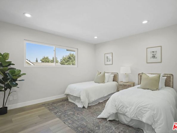 19009 Celtic Street, Porter Ranch CA 91326