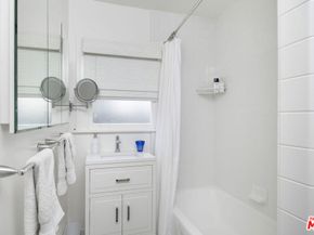 1072 Hi Point Street, Los Angeles CA 90035