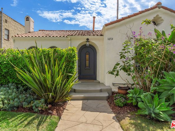 1072 Hi Point Street, Los Angeles CA 90035