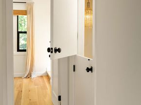 956 Parkman Street, Altadena CA 91001