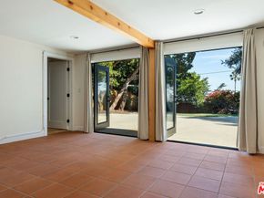 956 Parkman Street, Altadena CA 91001