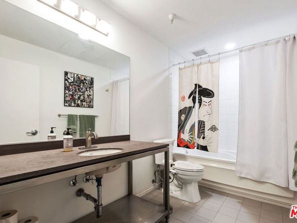 315 E 8th Street 801, Los Angeles CA 90014