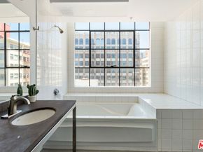 315 E 8th Street 801, Los Angeles CA 90014