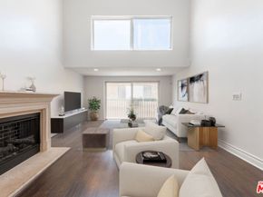 1353 N Fuller Avenue PH7, Los Angeles CA 90046