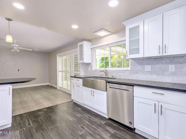 6058 Hedgewall Drive, Westlake Village CA 91362