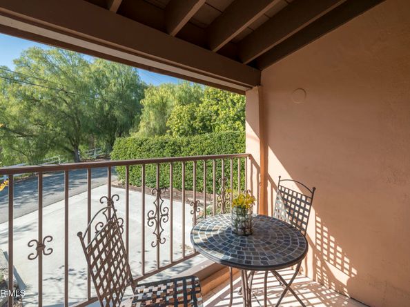 5734 Fairview Place, Agoura Hills CA 91301