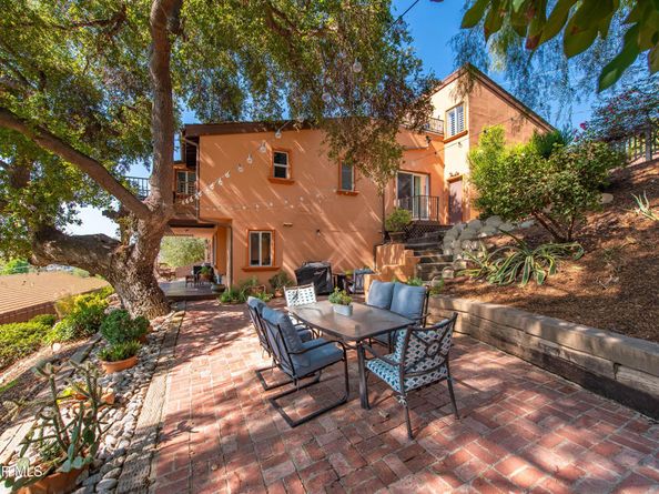 5734 Fairview Place, Agoura Hills CA 91301