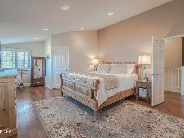 5734 Fairview Place, Agoura Hills CA 91301