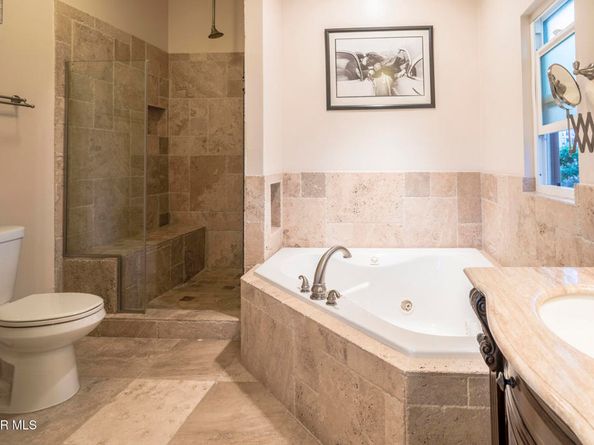 5734 Fairview Place, Agoura Hills CA 91301