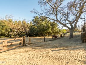 5734 Fairview Place, Agoura Hills CA 91301