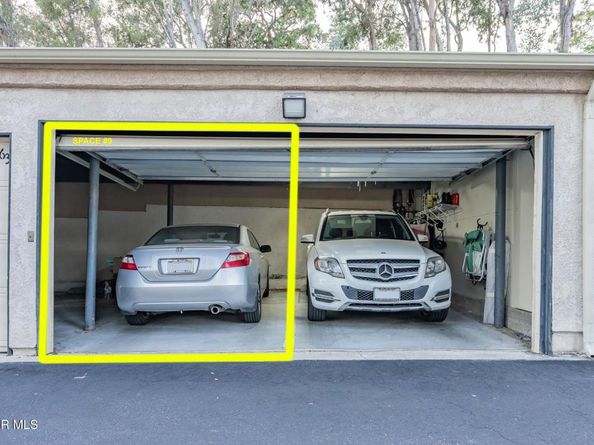 5704 Skyview Way E, Agoura Hills CA 91301