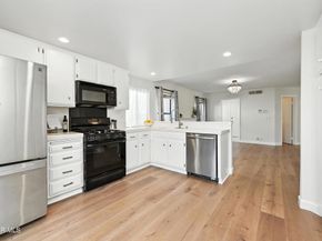 26933 Lost Oak Court, Calabasas CA 91301